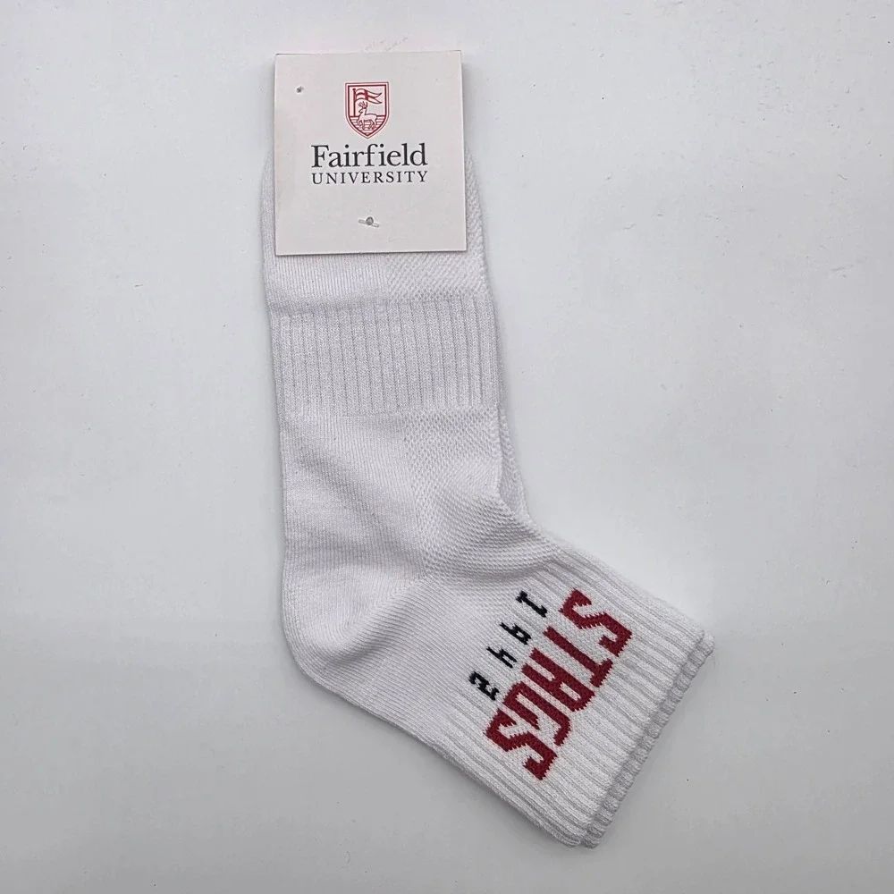 FAIRFIELD UNIVERSITY STAGS White Crew Socks Adult Size NWT
